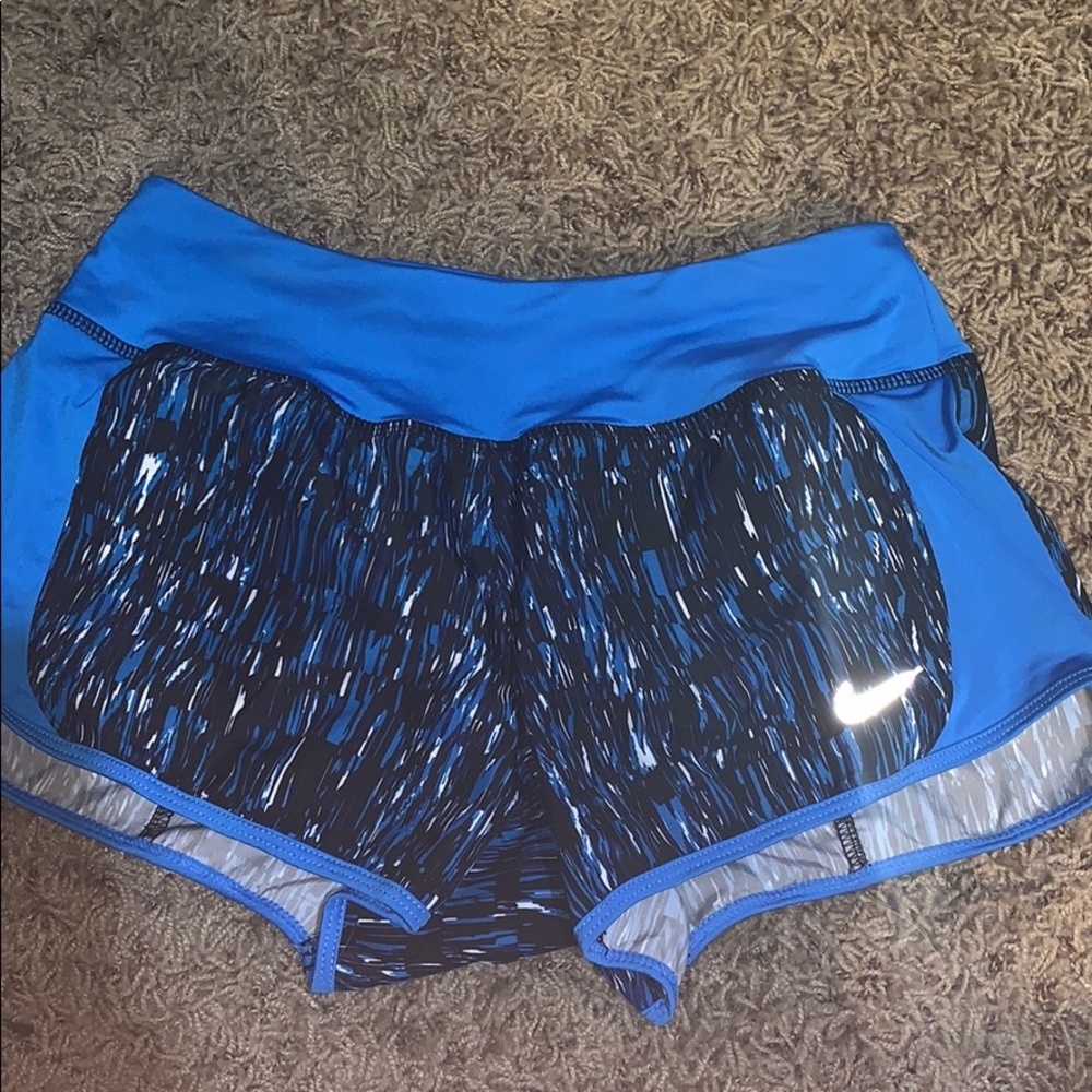 DRI FIT NIKE SHORTS AXS